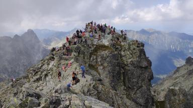 58 Lengyelország csúcsa, a Rysy (2499 m)