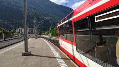 093 A Gotthardbahn vonata Täschben