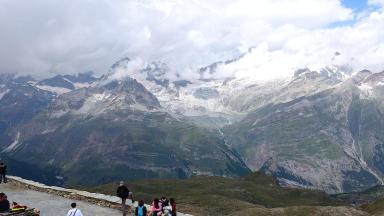 113 Felhőben a Zinalrothorn csúcsa (4221 m)