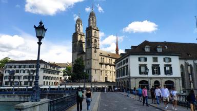 142 A Grossmünster a Münsterbrückéről