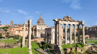 067 A Forum Romanum peremén