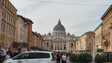 84 A bazilika a Via della Conciliazione végéből